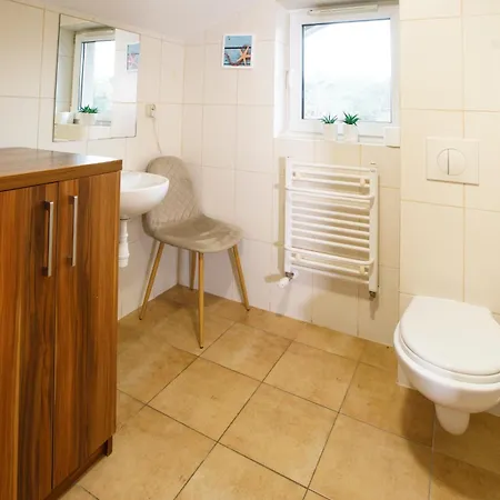 Zacisze Sosnowe Holiday home *