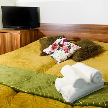 Zacisze Sosnowe Dom wakacyjny Łazy